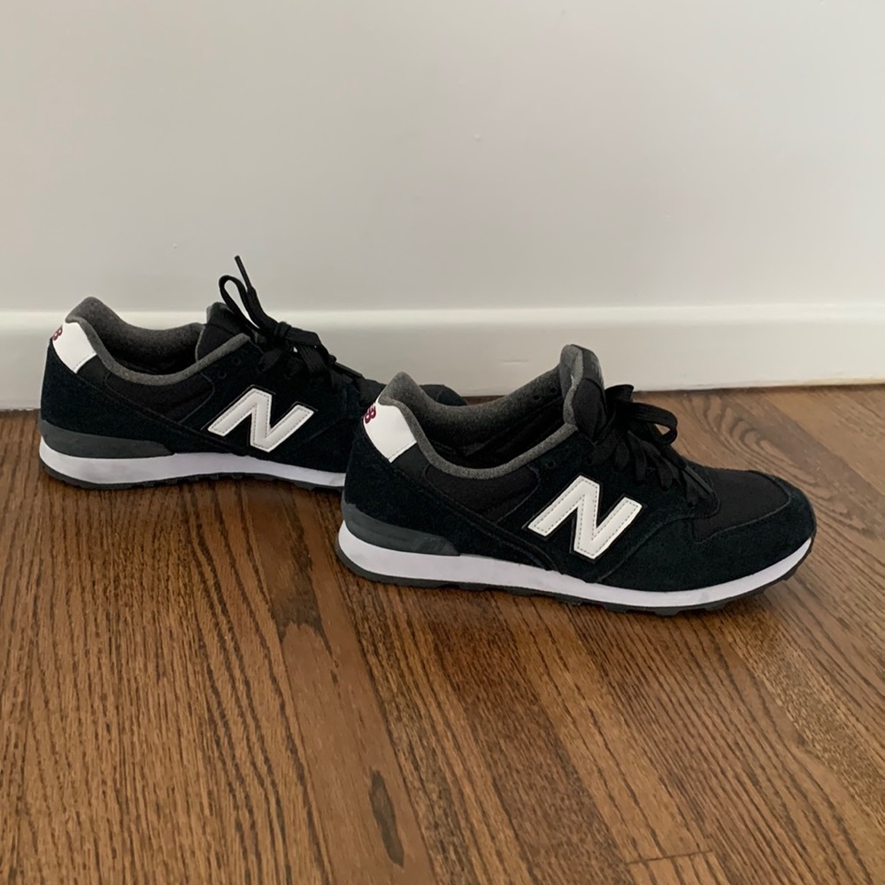 New Balance Classics 696, Black Shoe